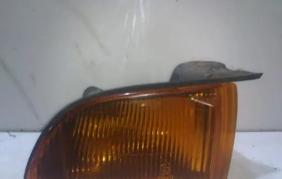 Front indicator light