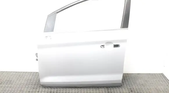 Ford Kuga I Front door