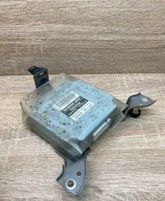 Toyota Prius (NHW20) Gearbox control unit/module 8953547010