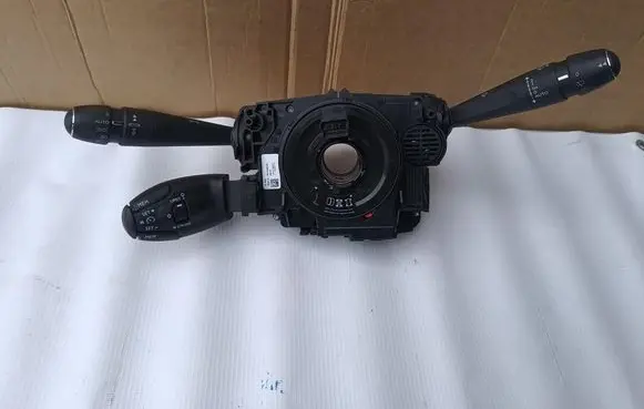 Peugeot 3008 II Headlight wiper switch 98262594ZD