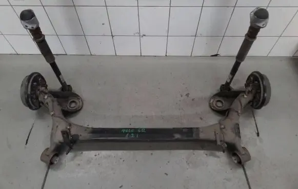 Volkswagen Polo V 6R Rear axle beam 