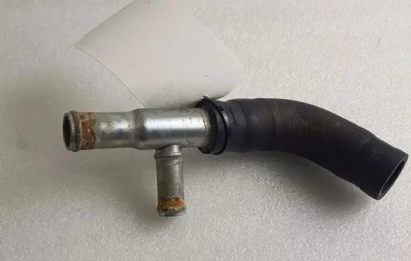 Nissan Qashqai J12 Intercooler hose/pipe 21325