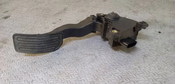 Nissan Note (E12) Accelerator throttle pedal 180021HMOB