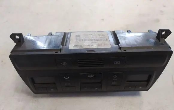 Audi A6 S6 C5 4B Climate control unit 4B0820043P