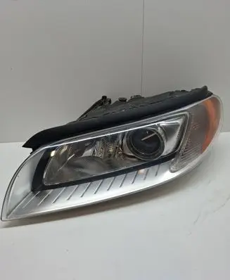 Volvo V70 Headlight/headlamp 8635073 6336100000