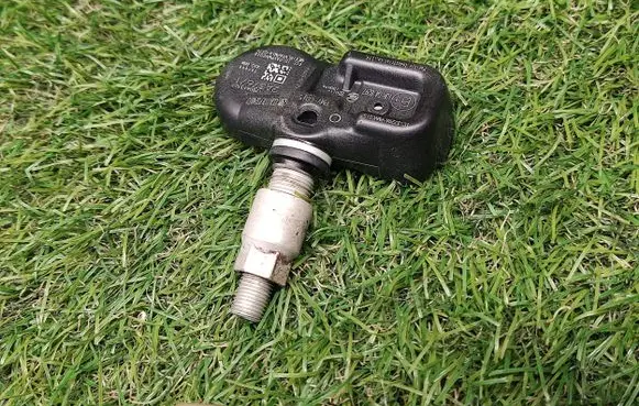 Tire pressure sensor