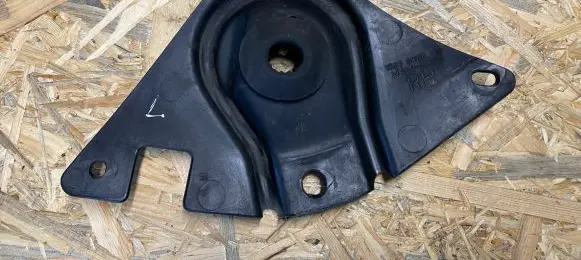 Jaguar S-Type Radiator mount bracket YR838B359BB