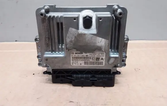 Citroen C4 II Engine control unit/module 9677031180 0281017862 9666729580