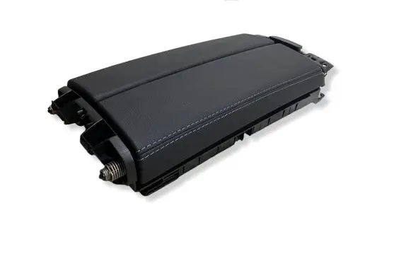 Mercedes-Benz CLA C118 X118 Armrest A1776806603