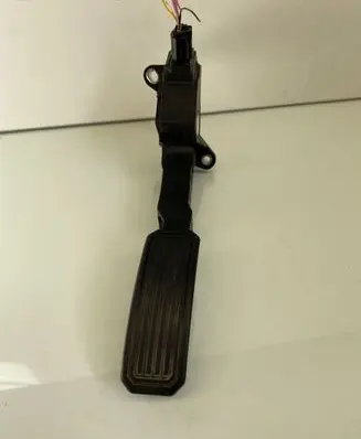 Toyota Verso Accelerator throttle pedal 7811002010 51763761 51763761735