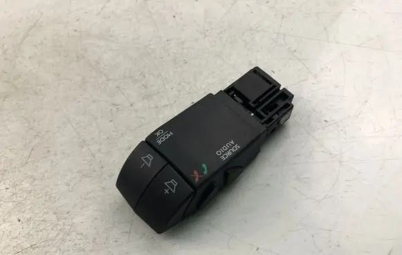 Renault Twingo II Other switches/knobs/shifts 255522448R