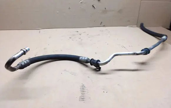 Peugeot 508 Power steering hose/pipe/line