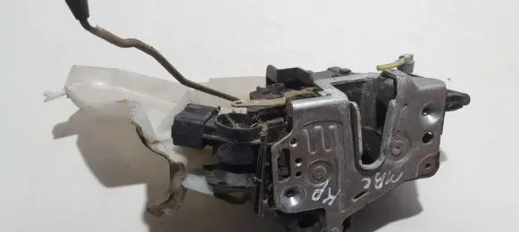 Mercedes-Benz CLK A208 C208 Front door lock 2087230108 40531115008