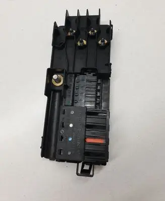 Mercedes-Benz CLS C219 Fuse module 2115452301