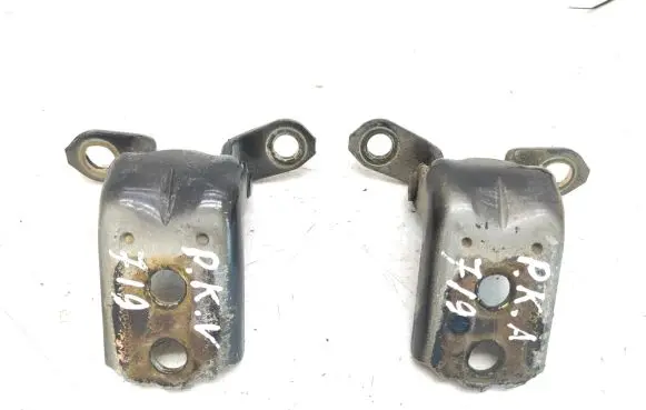 Front door hinge set