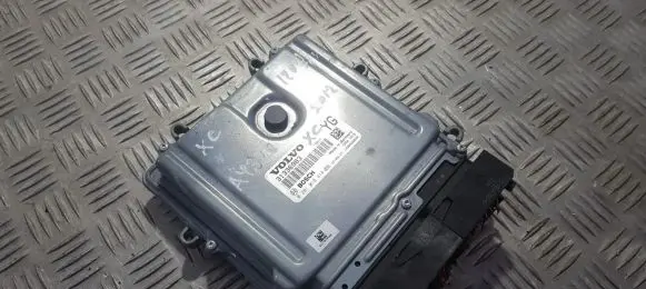 Volvo XC70 Engine control unit/module 31336983