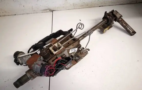 Volkswagen Polo IV 9N3 Steering wheel axle
