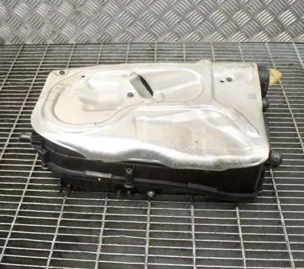 Mercedes-Benz CLS C218 X218 Air filter box A6510901701 A6510940520