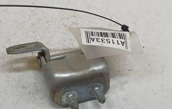 Toyota Yaris Rear door lower hinge