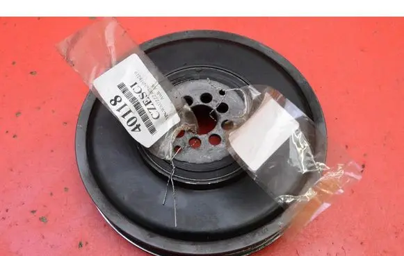 Audi A8 S8 D3 4E Crankshaft pulley 