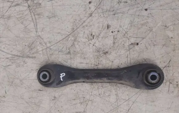 Ford C-MAX II Rear control arm AV615K743BA