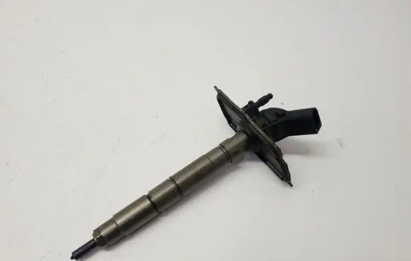 Audi A6 S6 C6 4F Fuel injector 059130277AH 0445115052