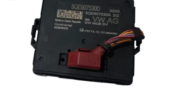 Volkswagen e-Golf Gateway control module 5QE907530D 5QE907530A A2C96129101B