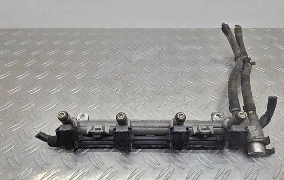 Audi A2 Fuel main line pipe 036133319