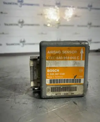 Audi A4 S4 B6 8E 8H Airbag control unit/module 8A0959655C 96T17210044 0285001038