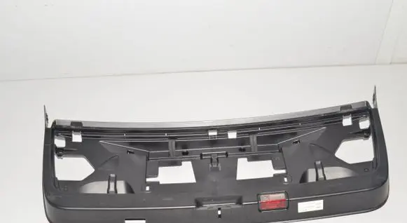 BMW 5 F10 F11 Tailgate trim 7207038