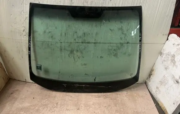 Opel Zafira A Front windscreen/windshield window 