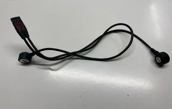 BMW X3 E83 Detonation knock sensor 7525039