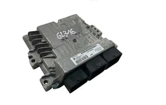 Ford Focus Engine control unit/module ECU AV6112A650ZE S180133004E