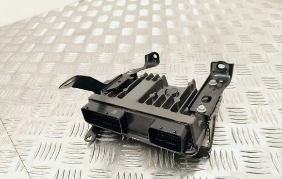 Toyota RAV 4 (XA50) Engine control unit/module 896614AA50