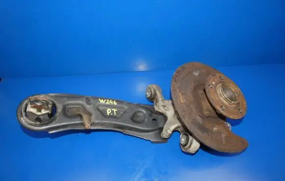 Mercedes-Benz B W246 W242 Rear wheel hub 