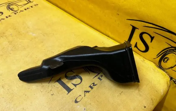 Volkswagen T-Roc Brake cooling air channel/duct 2GA819151