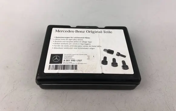 Mercedes-Benz EQA Nuts/bolts A0019901707