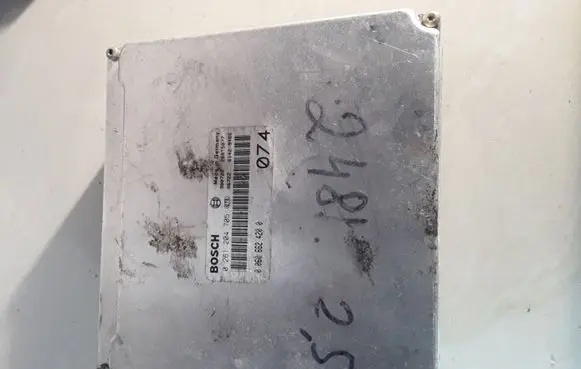 Alfa Romeo 156 Engine control unit/module 0261204705 00606624200