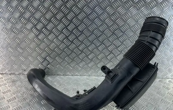 Intercooler hose/pipe