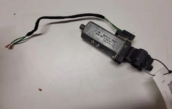 Saab 9-5 Seat adjustment motor 0390201901
