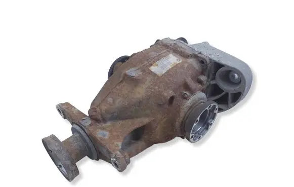 BMW 5 E60 E61 Rear differential 7560591