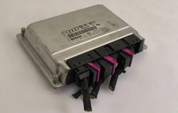 Audi A6 S6 C5 4B Engine control unit/module 4B0907401D 28RTE366 0281001837