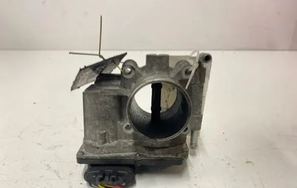 Mazda 6 Throttle valve RF7J136B0 RF7J136B0D