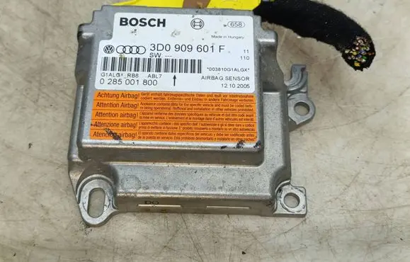 Volkswagen Touareg I Airbag control unit/module 3D0909601F 0285001800 003810G1ALGX