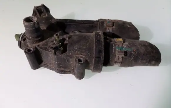 Thermostat/thermostat housing