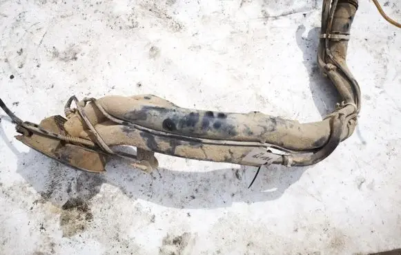 Peugeot 406 Fuel tank filler neck pipe 