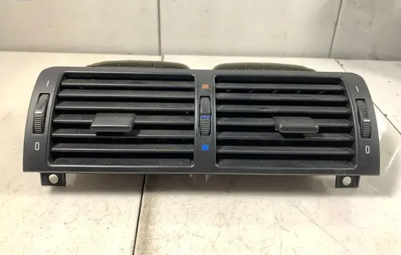 BMW 3 E46 Dash center air vent grill 8370742