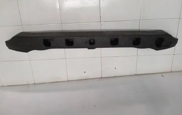 Front bumper foam support bar
