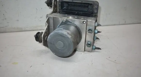 Audi A6 S6 C7 4G ABS Pump 4G0907379L
