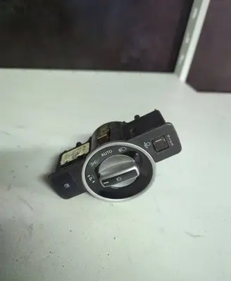 Mercedes-Benz E W212 Light switch A2049053103 10091543